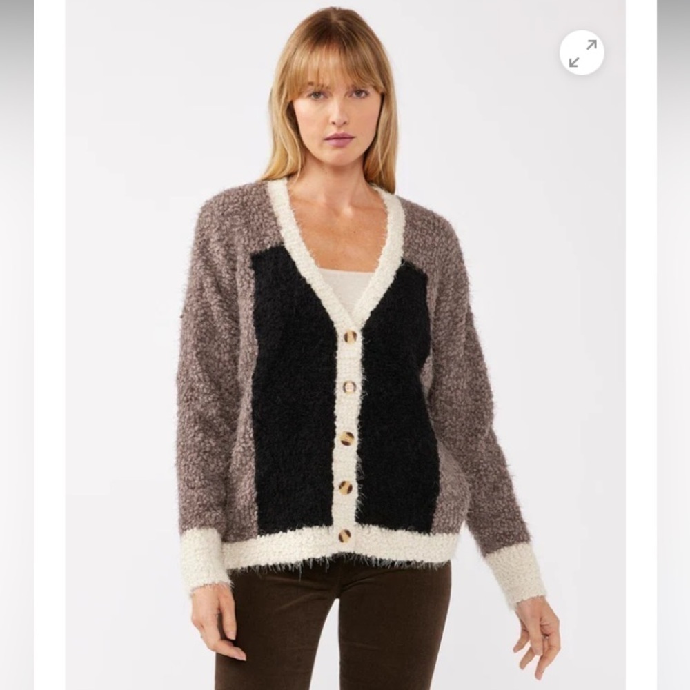 Women's Cozy Colorblock Cardigan